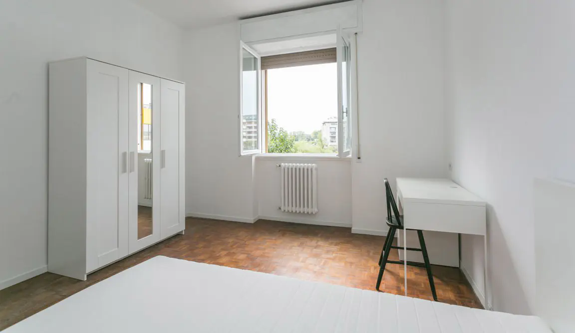Milano listing photo